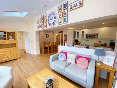 Kitchen/Family Room